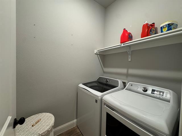 Building Photo - 144 Landsdale Cir