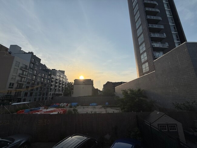 Building Photo - 34-28-12 12th St