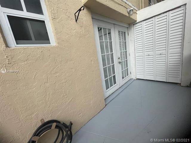 Building Photo - 10903 SW 88th St