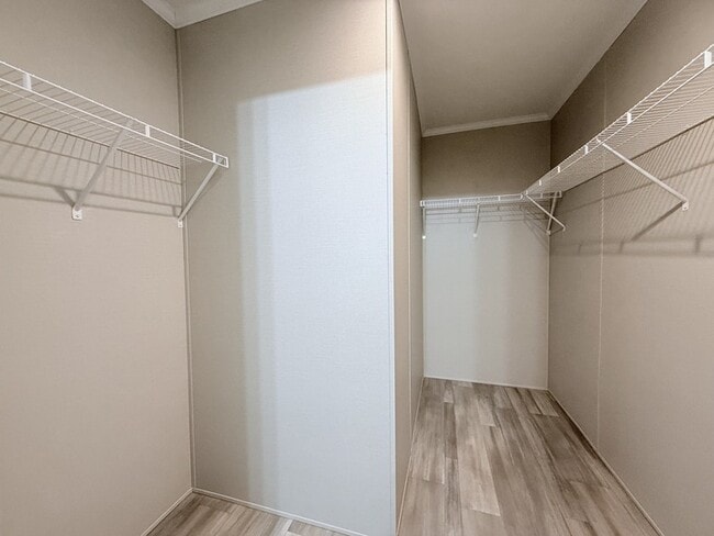 Building Photo - 29811 W Essex Ct