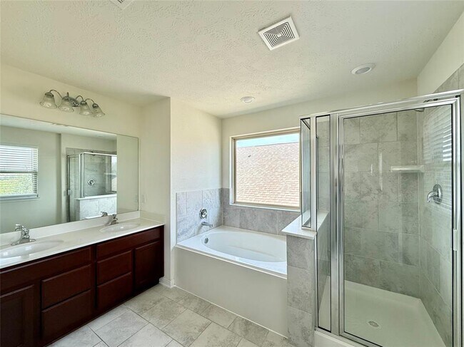 Building Photo - 1435 Wheatley Hill Ln