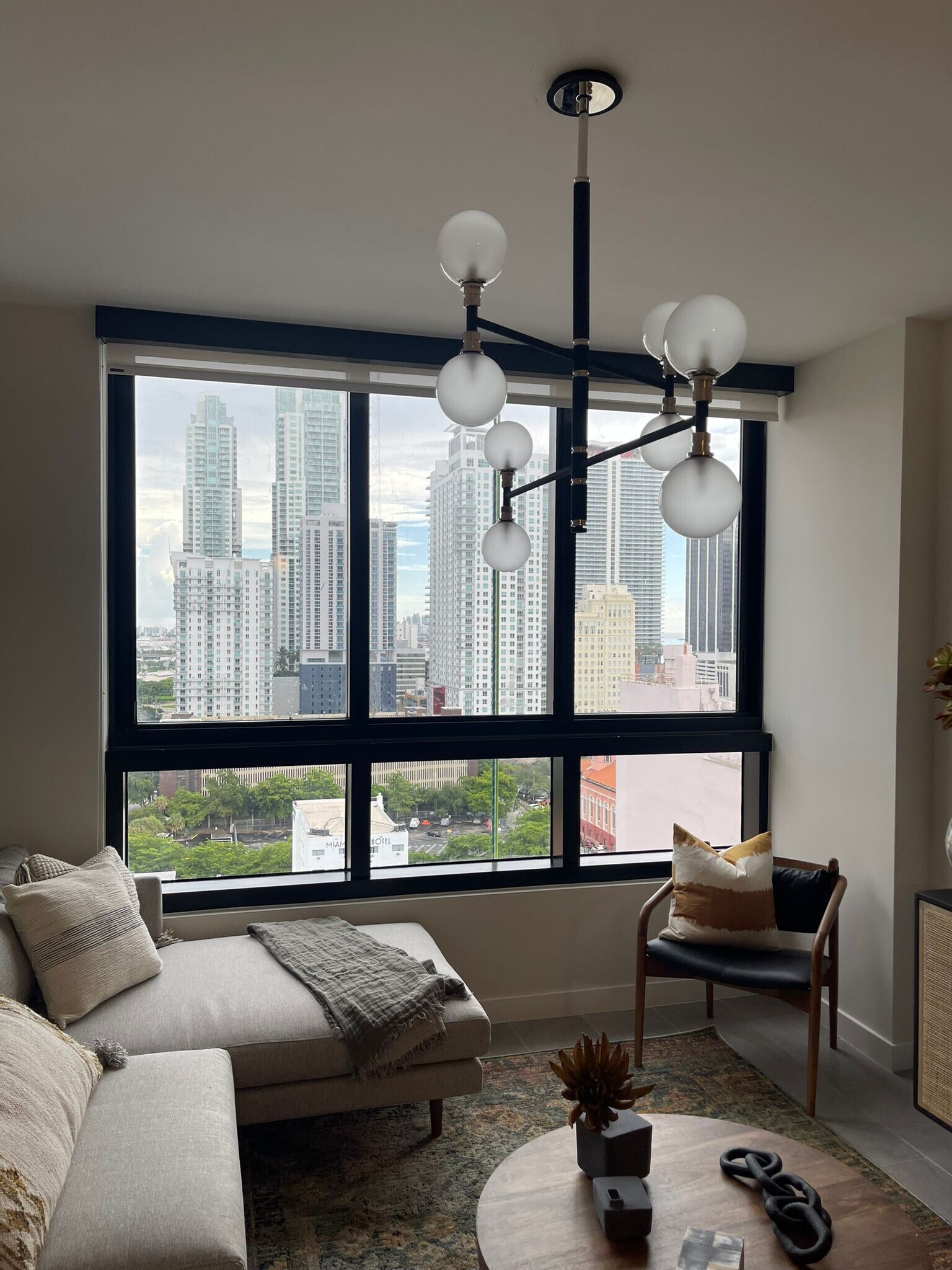 Building Photo - 90 SW 3rd St