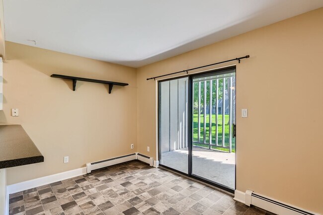 Building Photo - 705 E Drake Road Q21, Fort Collins, CO 80525