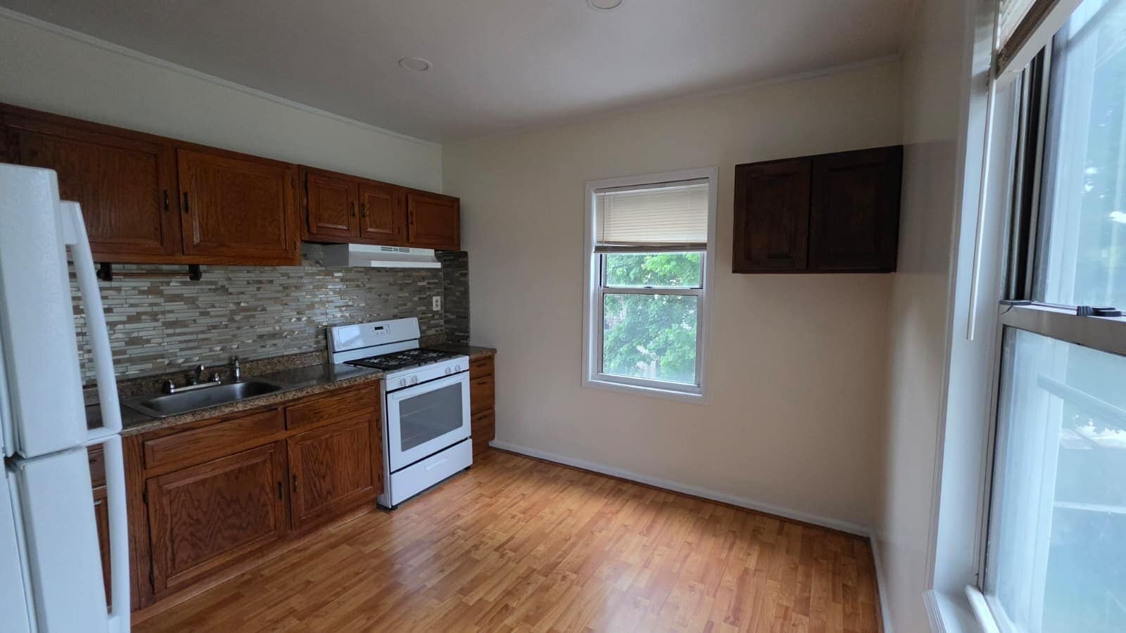 Building Photo - 407 N MacQuesten Pkwy