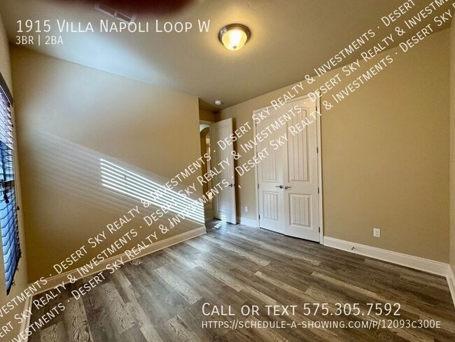 Building Photo - 1915 Villa Napoli Loop W