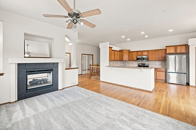 Building Photo - 8803 Wolf Lake Drive