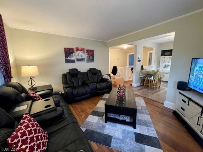 Building Photo - 93 Sunset Trail