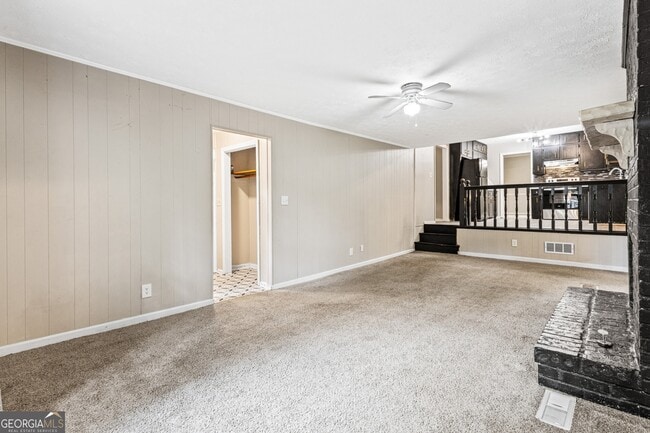 Building Photo - 1056 Mandalay Ct SW