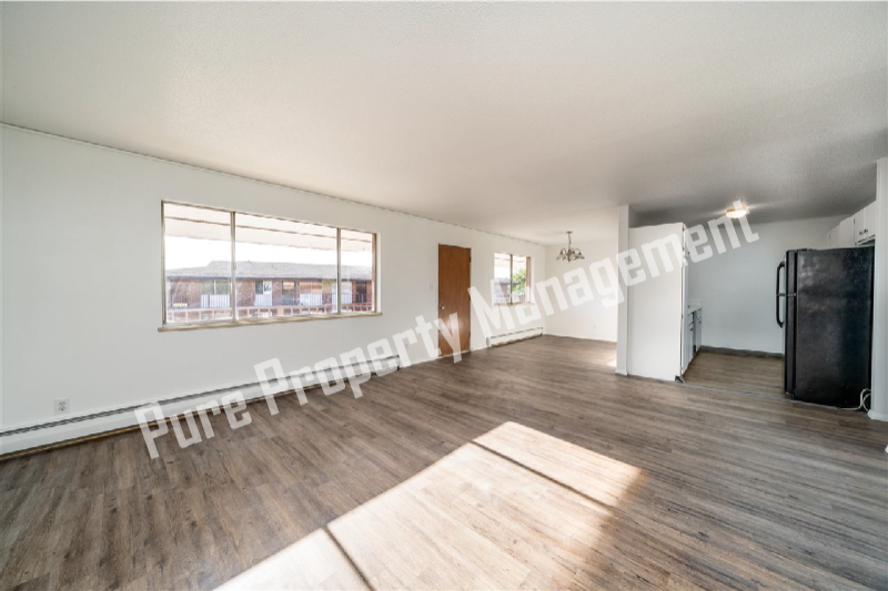 Building Photo - 580 Bookcliff Ave