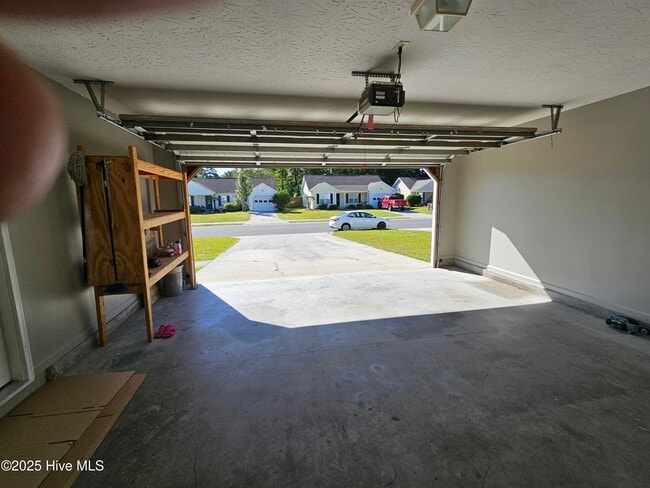 Building Photo - 112 Belvedere Dr