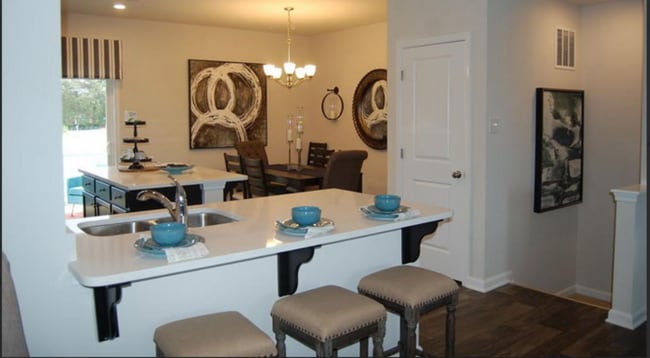 Building Photo - !! MOVE IN SPECIAL: $250 OFF on Second Mon...