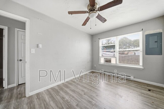 Building Photo - 2916 Pleasant Ave