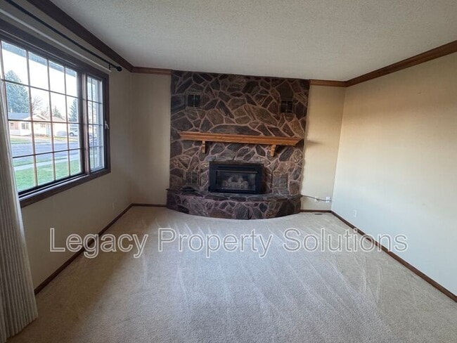 Building Photo - 1046 N 29th St