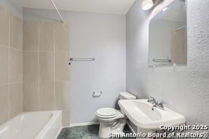 Building Photo - 8922 Hambledon Dr