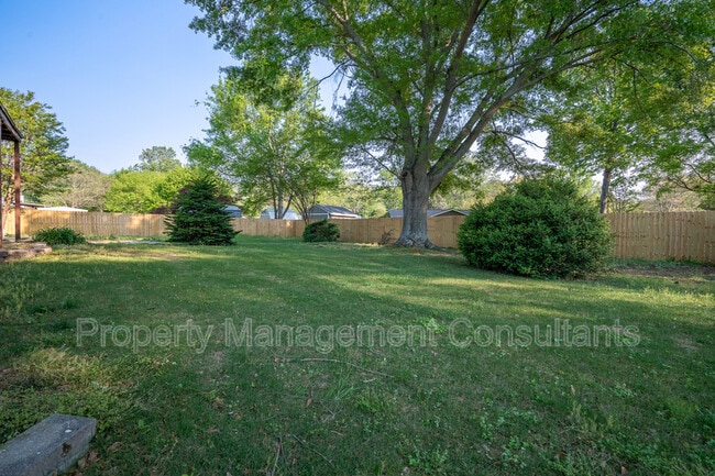 Building Photo - 912 Mountain Gap Rd SE