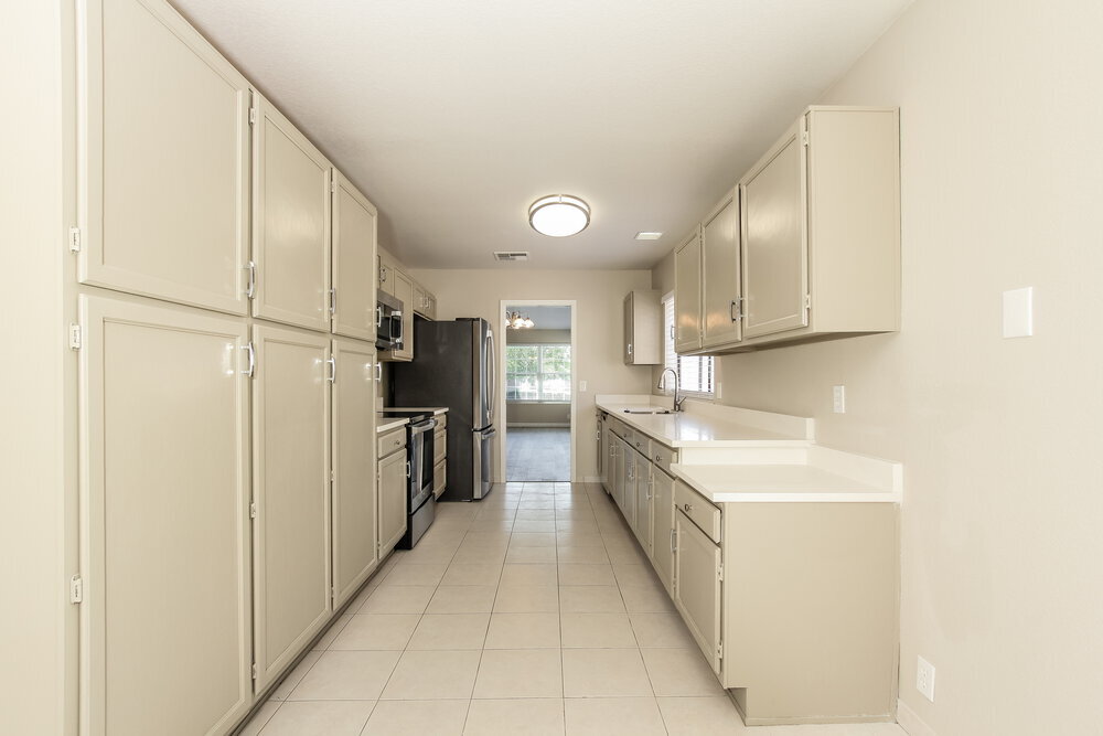 Building Photo - 23837 N 40th Dr