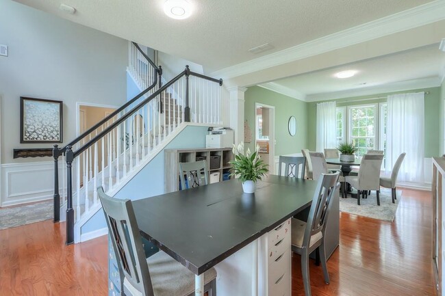 Building Photo - 508 Keeneland Ave