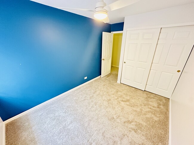 Building Photo - 256 W Treehouse Ln