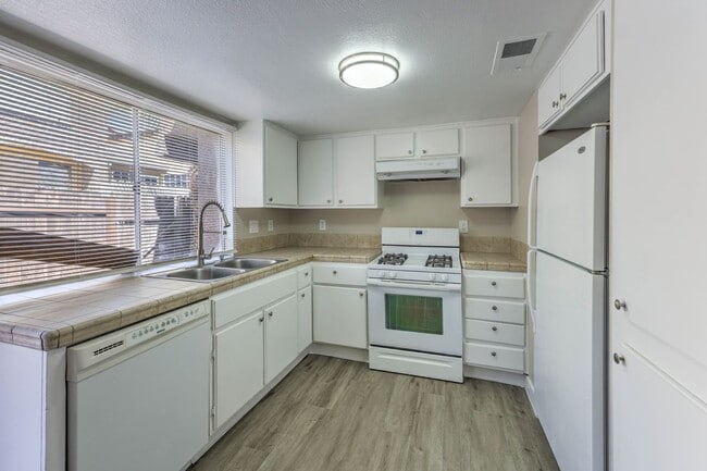 Building Photo - 2 Bedroom for Rent Las Vegas Nevada.