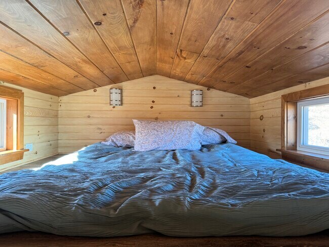 Building Photo - 337 Rd 3050