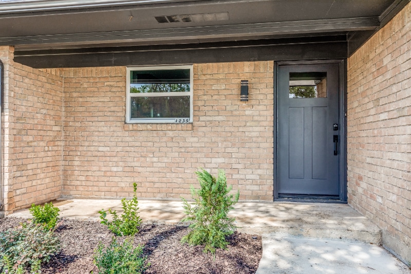 Building Photo - 1233 Mill Valley Dr