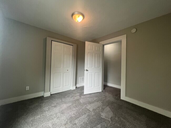 Building Photo - 1514 Ringgold Ave