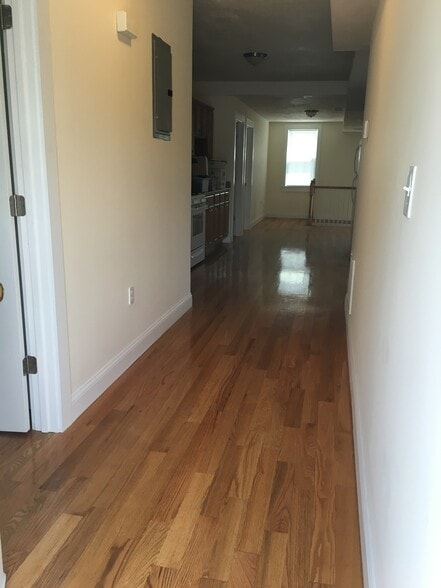 Building Photo - 112-114 Butterfield Street