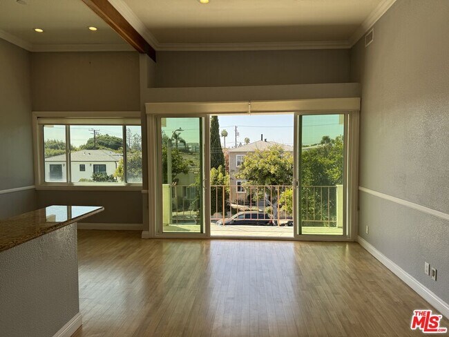 Building Photo - 1255 Princeton St