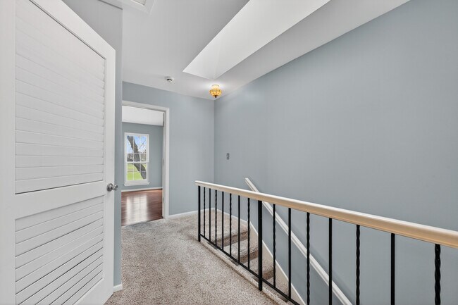 Building Photo - 1454 Eagle Ct