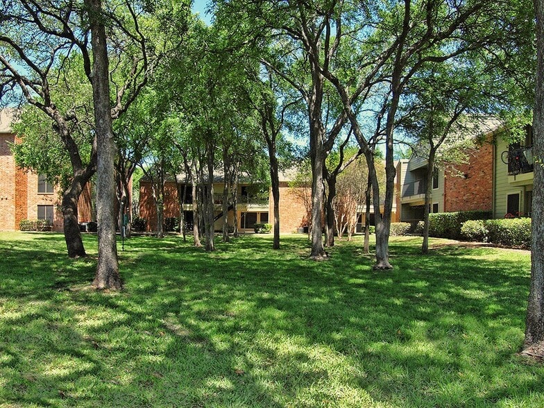 Building Photo - 114111 Research Blvd