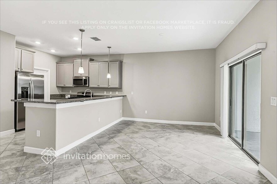 Building Photo - 2910 YellowHammer Wy