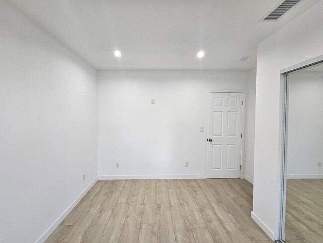 Building Photo - Saticoy Properties