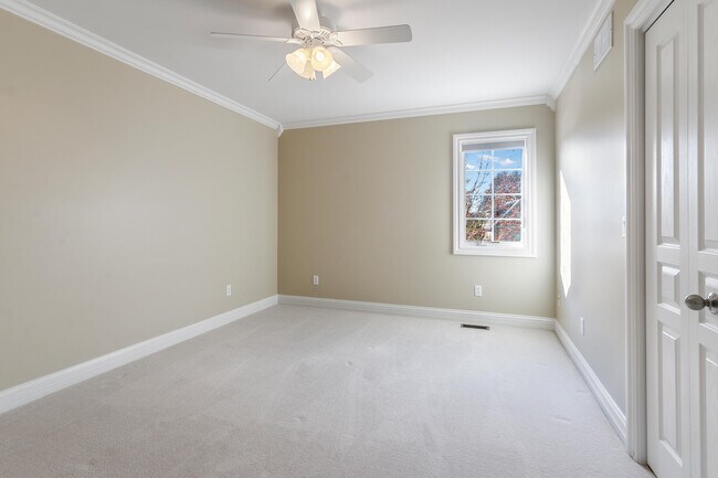 Building Photo - 1131 Turnberry Ct