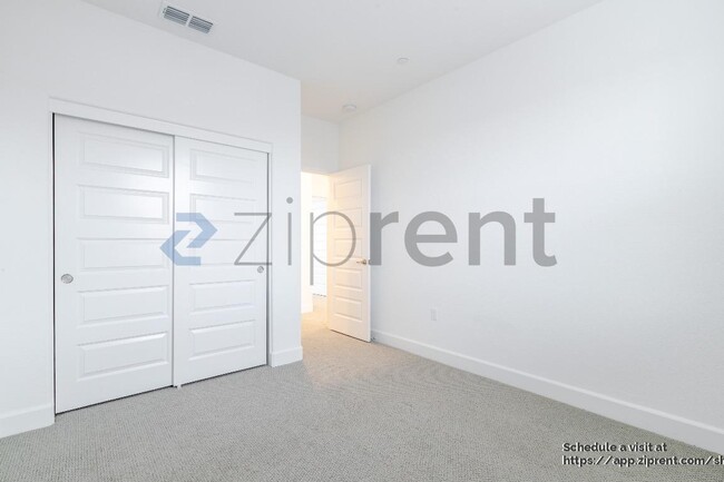 Building Photo - 1168 Caraballo Dr