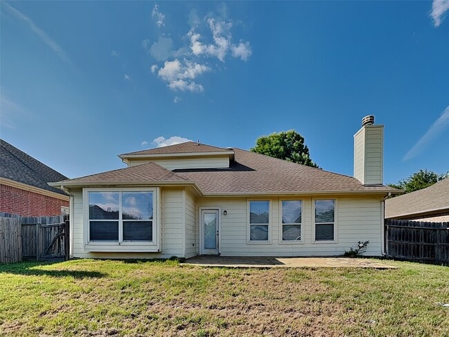 Building Photo - 30622 N Sulphur Creek Dr