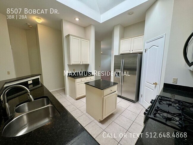 Building Photo - 8507 Bobcat Dr