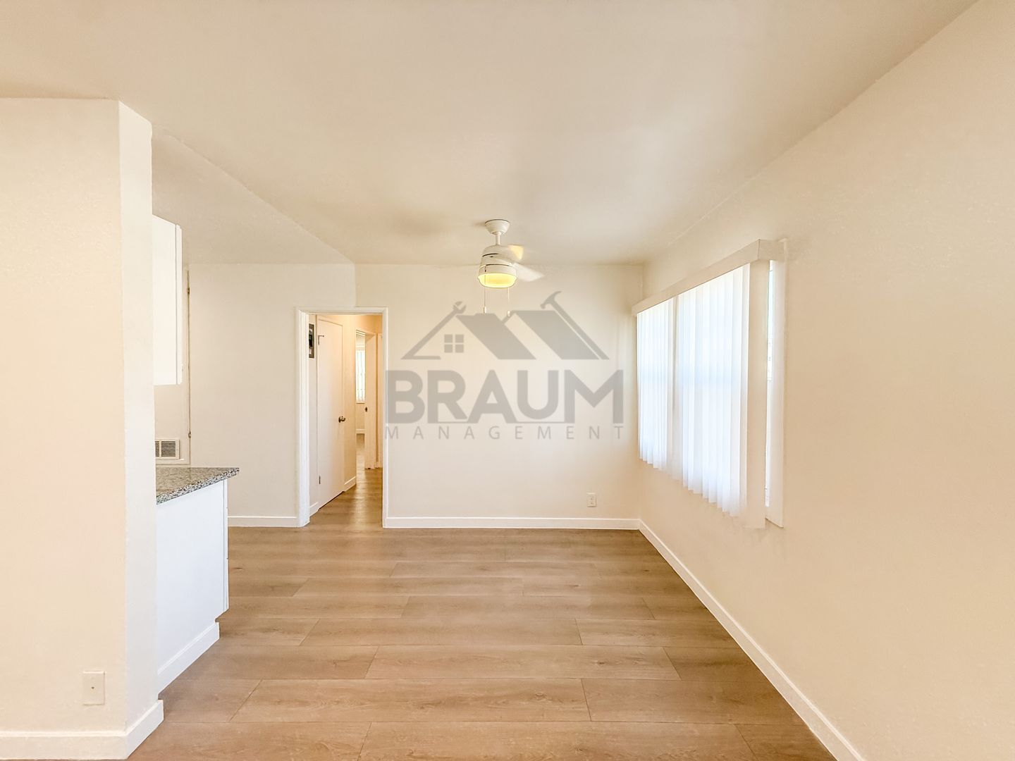 Building Photo - 7339 Woodman Ave