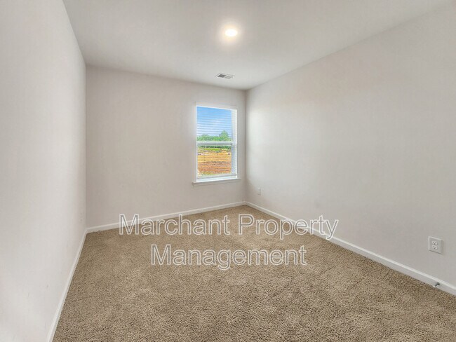 Building Photo - 1322 Wunder Way