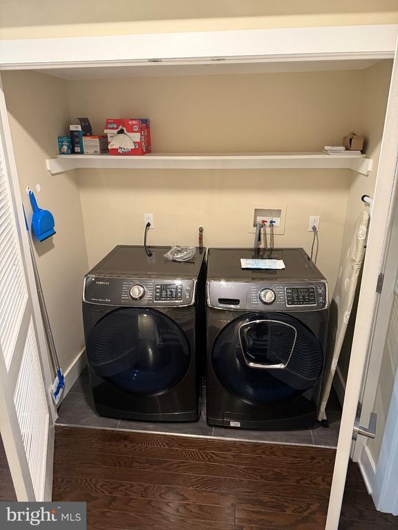 Building Photo - 1651 E Eyre St