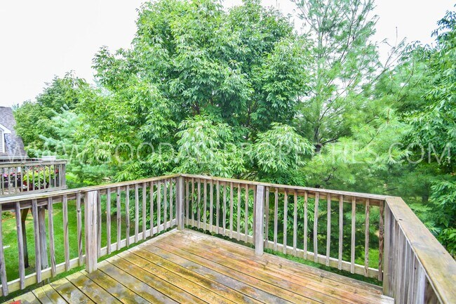 Building Photo - TWO FREE MONTHS OF RENT POSSIBLE!! 2 bedro...