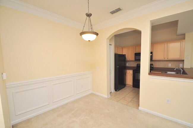 Building Photo - 12861 Madison Pointe Cir