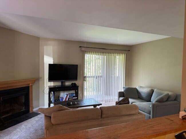 Building Photo - Condo Located at Borden Commons