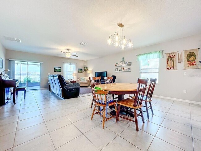 Building Photo - 11116 Sage Canyon Dr.