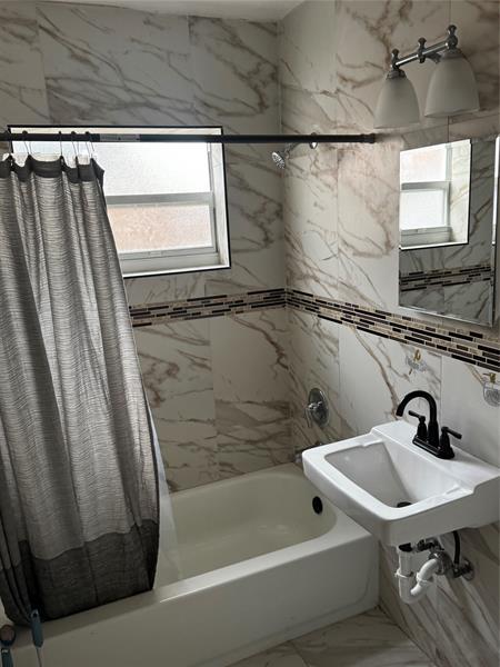 Building Photo - 1020 Indiana Ave