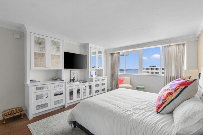 Building Photo - 2773 S Ocean Blvd