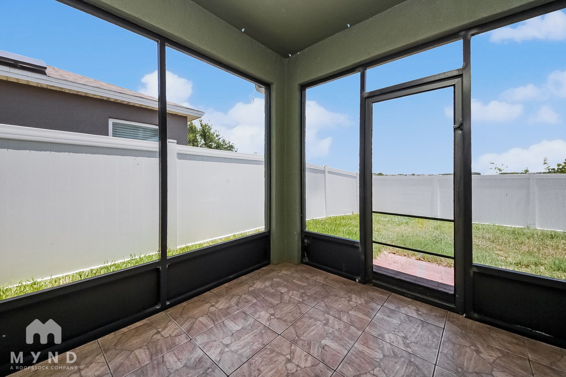 Building Photo - 4991 Windbourne Way