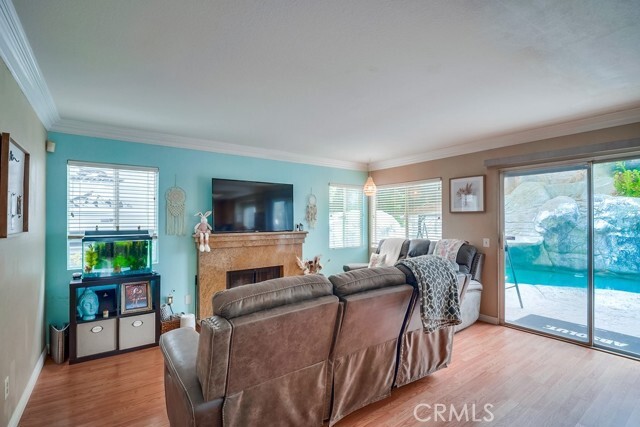 Building Photo - 1032 Smoketree Dr