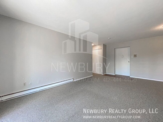 Building Photo - 1459 Poplar St
