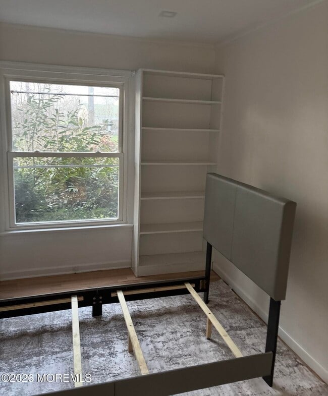 Building Photo - 600 N Edgemere Dr