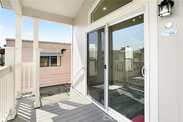 Building Photo - 13525 S Vermont Ave